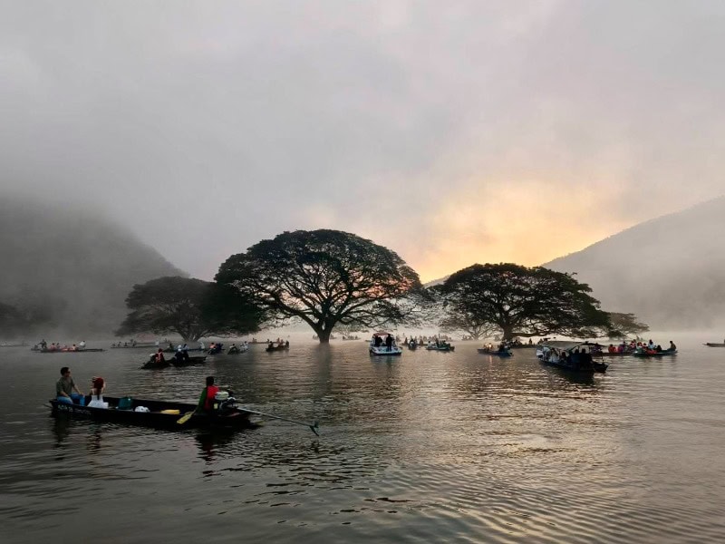 湄登區包車